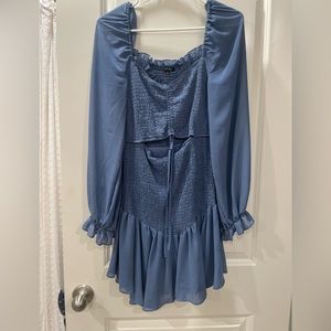Super cute blue ruched dress